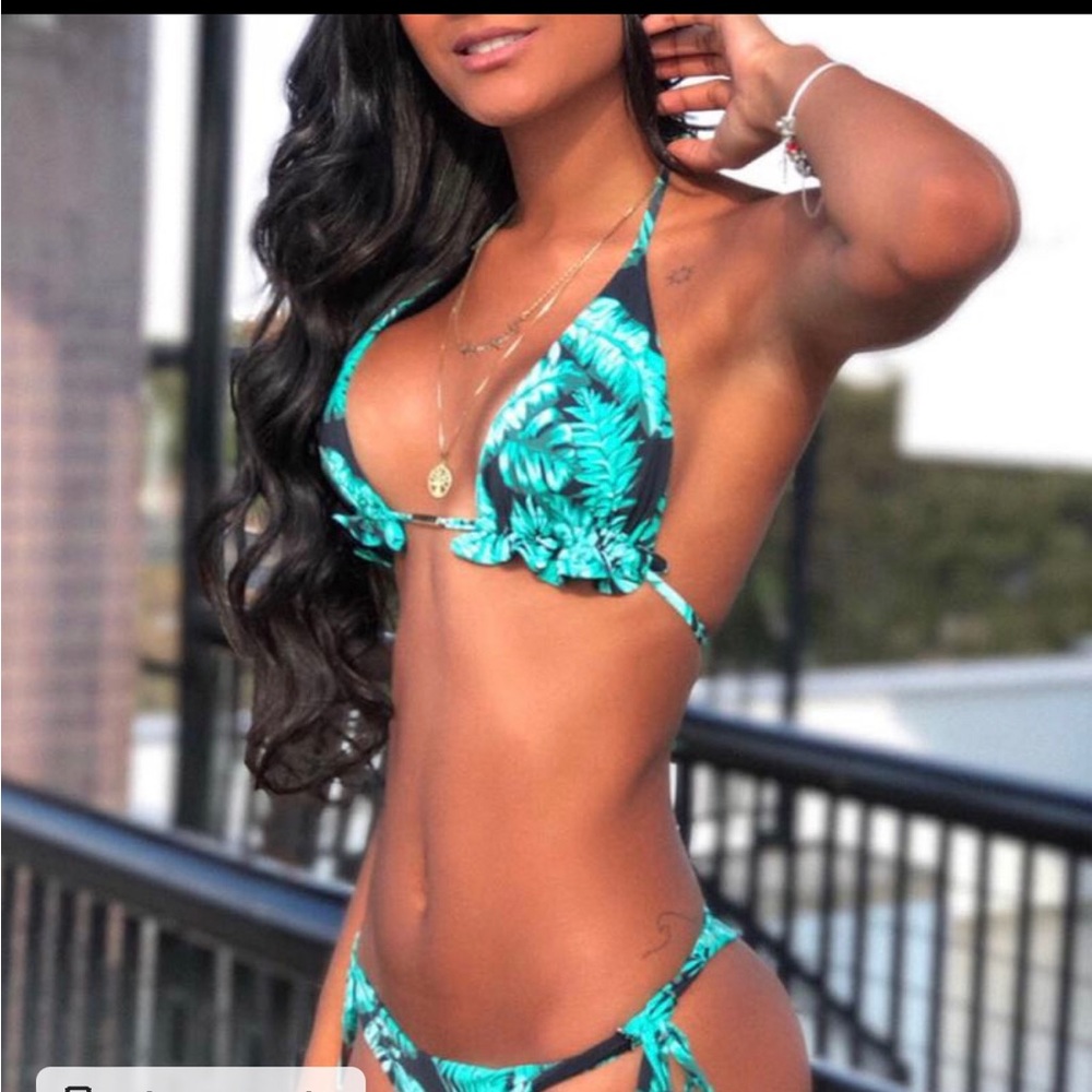 Spaghetti Strap Halter Tropical Print Bikini Set